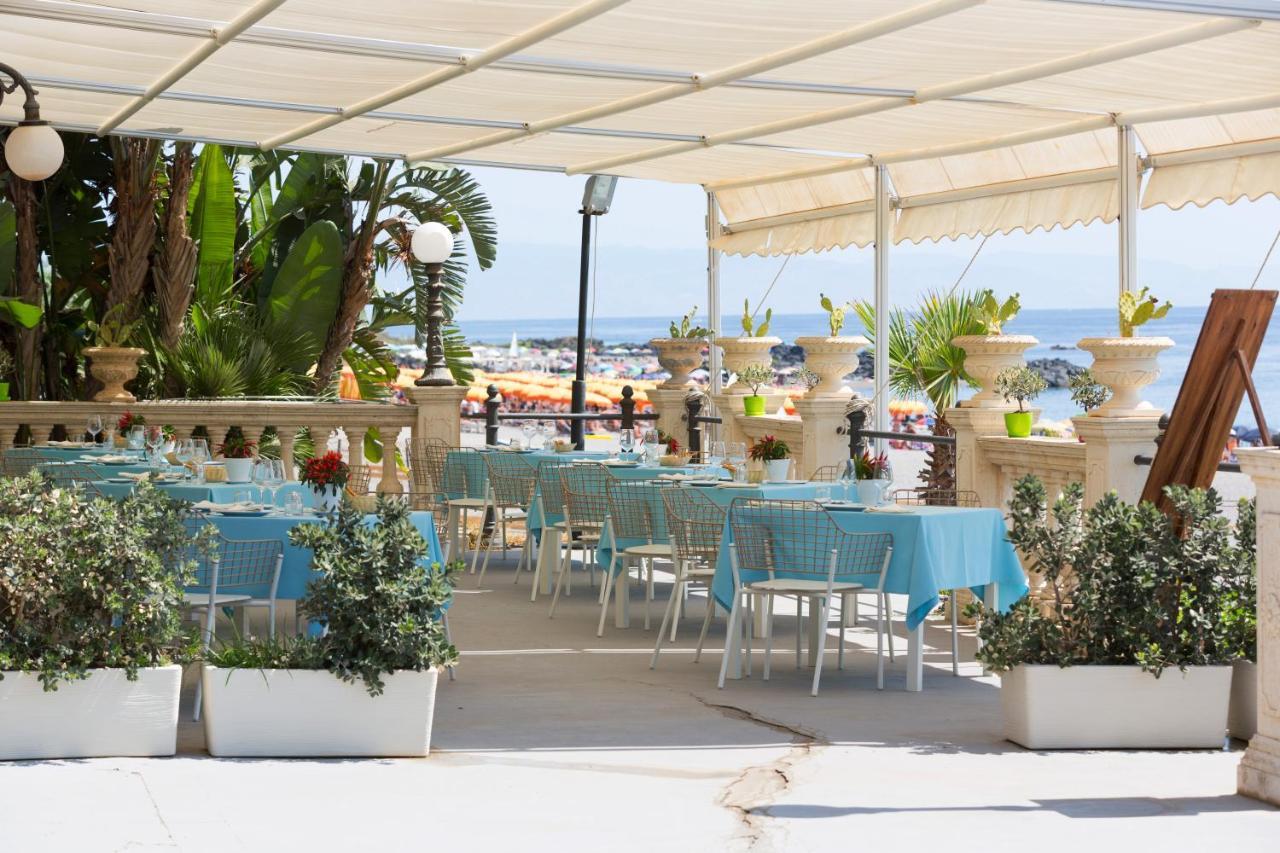 Hellenia Yachting & Hotel 4*