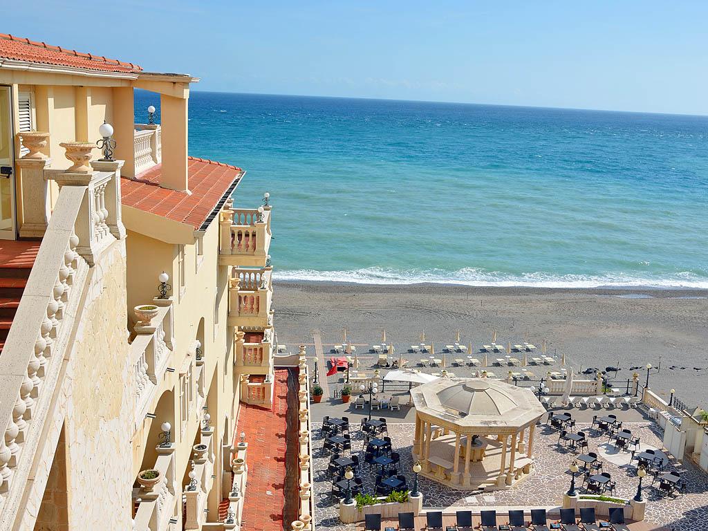 Hotel Hellenia Yachting & 4*