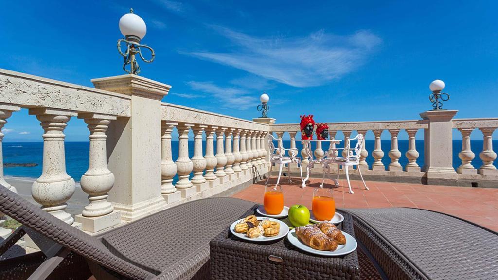 Hotel Hellenia Yachting & Giardini Naxos