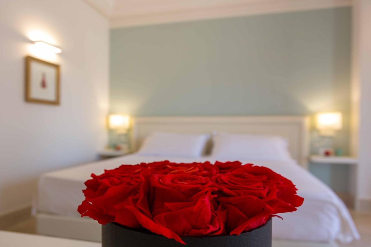 Hotel Hellenia Yachting & 4*
