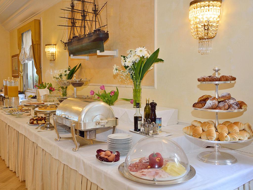 Hellenia Yachting Hotel&spa Hotel Giardini-Naxos